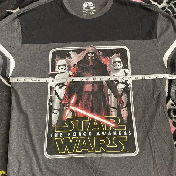 Star Wars force awakens fifth sun shirt kylo ren - Picture 4 of 9